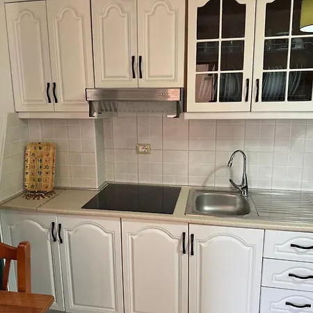 Bamisa Apartment